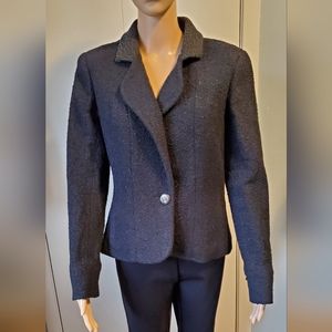 RARE FIND! Authentic Chanel Classic Tweed Blazer - Circa 2010- size 42/US XL